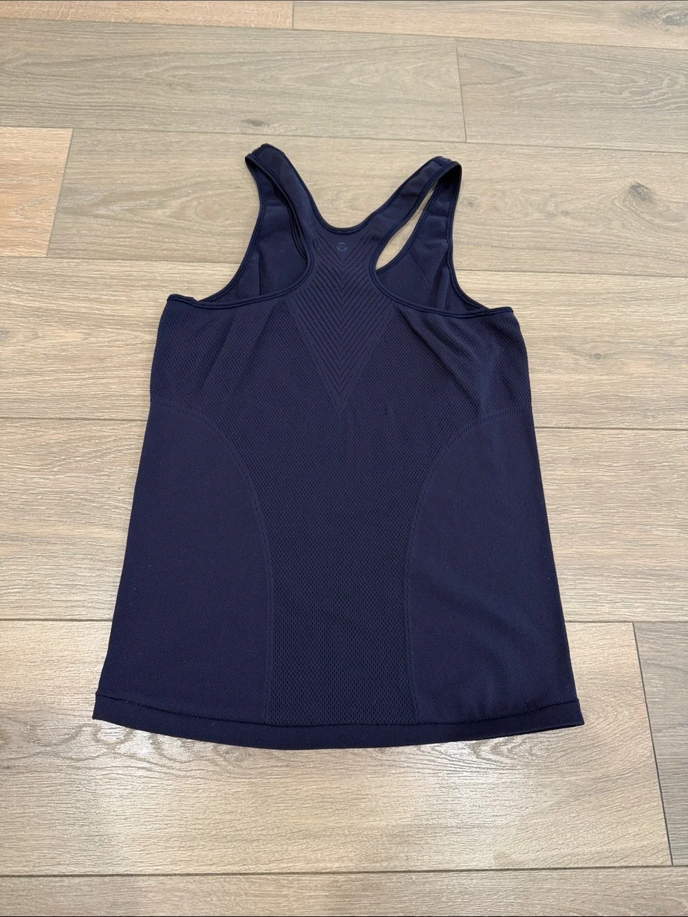 LULULEMON Midnight Navy Reveal Racerback Tank Seamless Active Mesh Top Size L